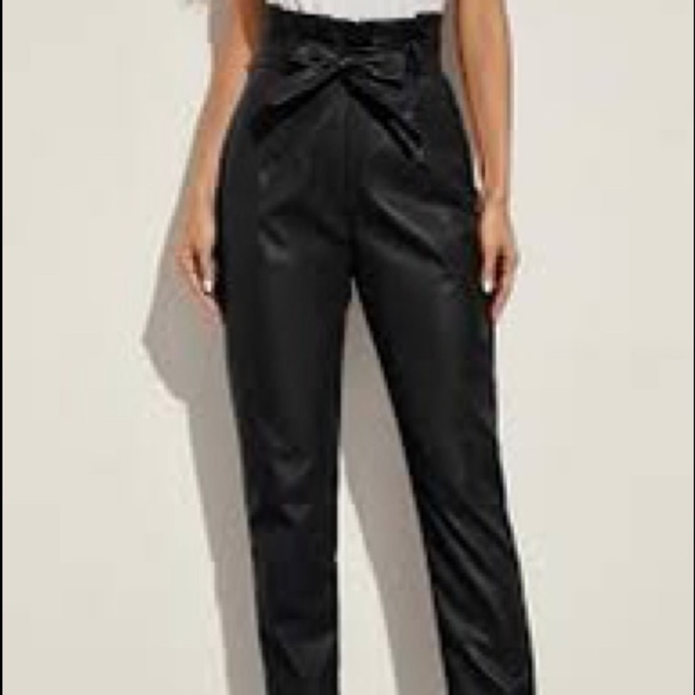 Nwot  Paperbag Shein faux leather pants size L